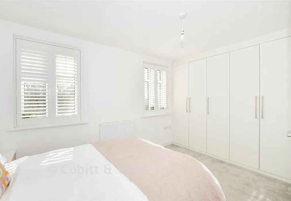 Bedroom 1 - Virginia Drive, Haywards Heath, West Sussex - Wards of Kent