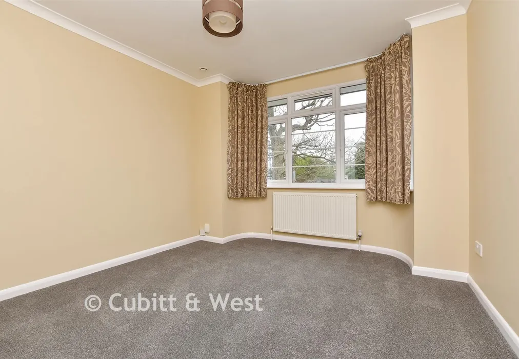 Bedroom 1 - Bridle Road, Shirley, Croydon, Surrey - Wards of Kent