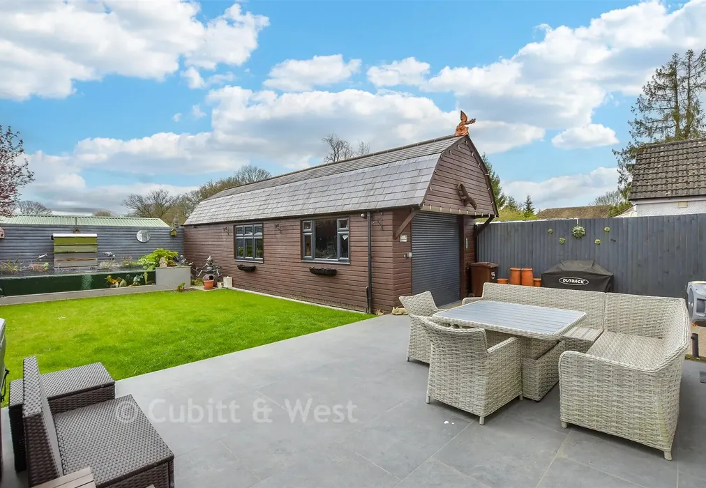 Rear Garden - Newchapel Road, Lingfield, Surrey - Wards of Kent