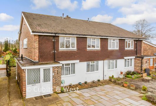 Castleton Close, Banstead, Surrey - Wards of Kent