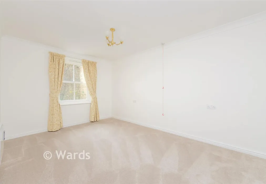 Bedroom 2 - Glen View, Gravesend, Kent - Wards of Kent