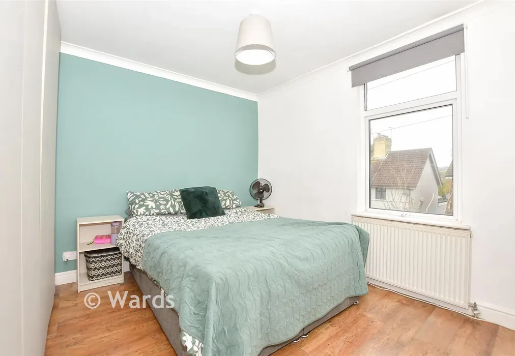 Bedroom 1 - High Street, Maidstone, Kent - Wards of Kent