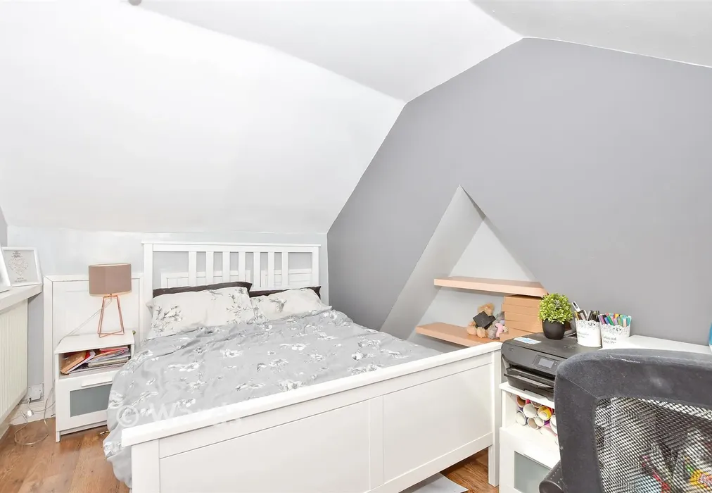 Bedroom 3 - High Street, Maidstone, Kent - Wards of Kent