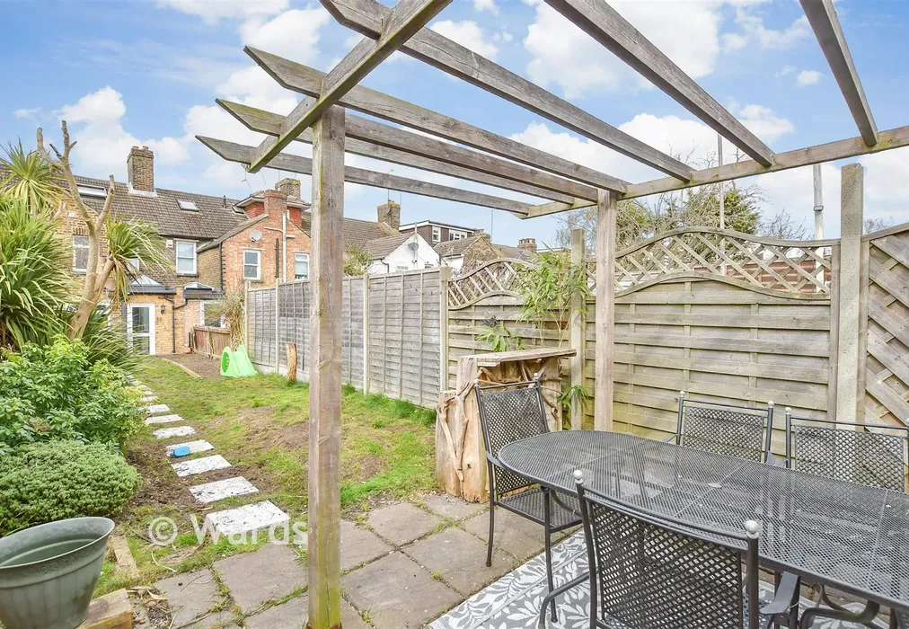 Rear Garden - High Street, Maidstone, Kent - Wards of Kent