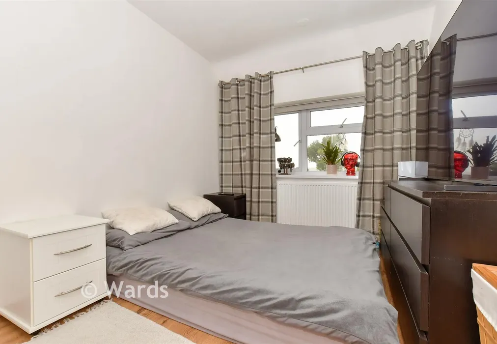 Bedroom 2 - Prestedge Avenue, Ramsgate, Kent - Wards of Kent