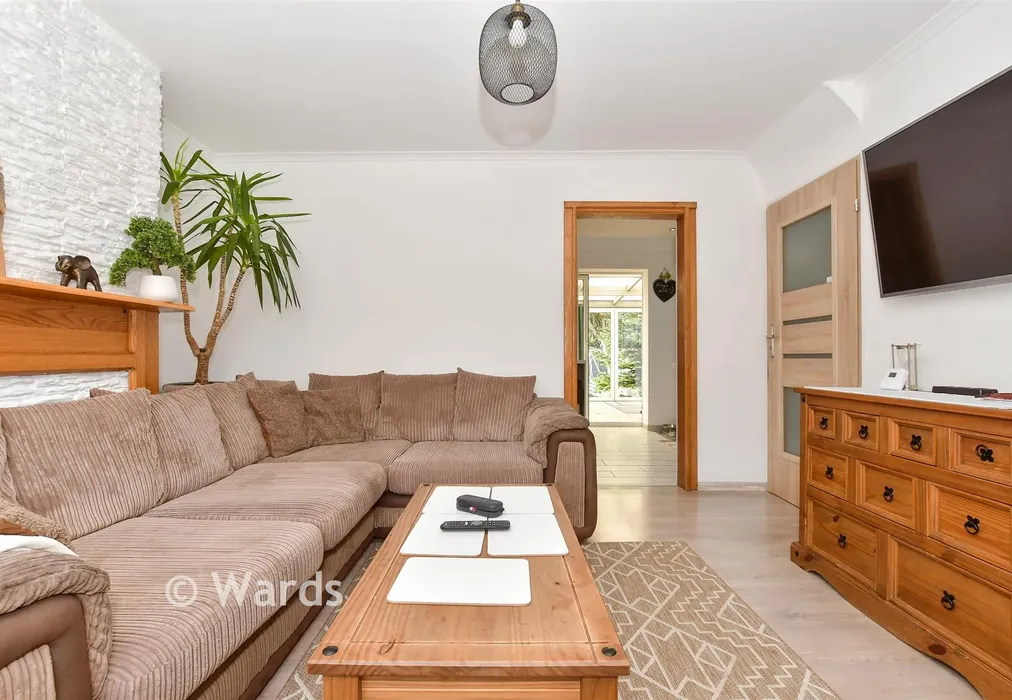 Lounge - Prestedge Avenue, Ramsgate, Kent - Wards of Kent