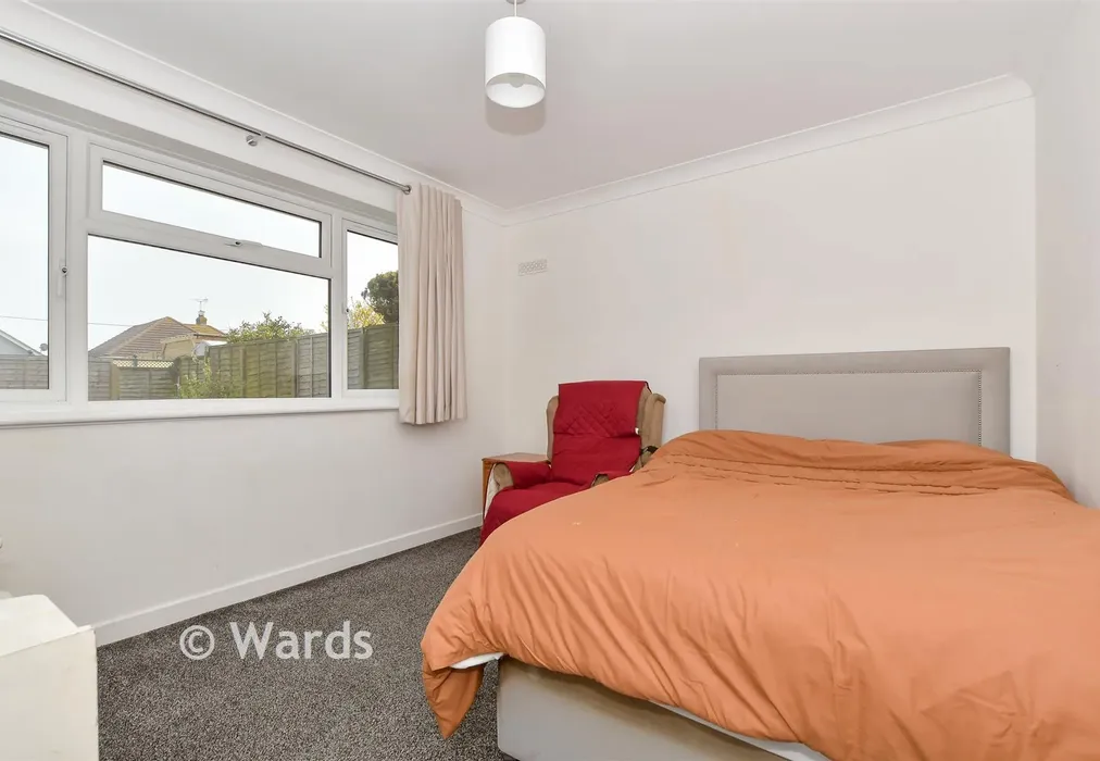 Bedroom 2 - Leonard Road, Greatstone, Kent - Wards of Kent