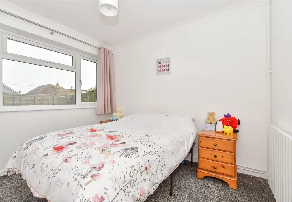 Bedroom 3 - Leonard Road, Greatstone, Kent - Wards of Kent