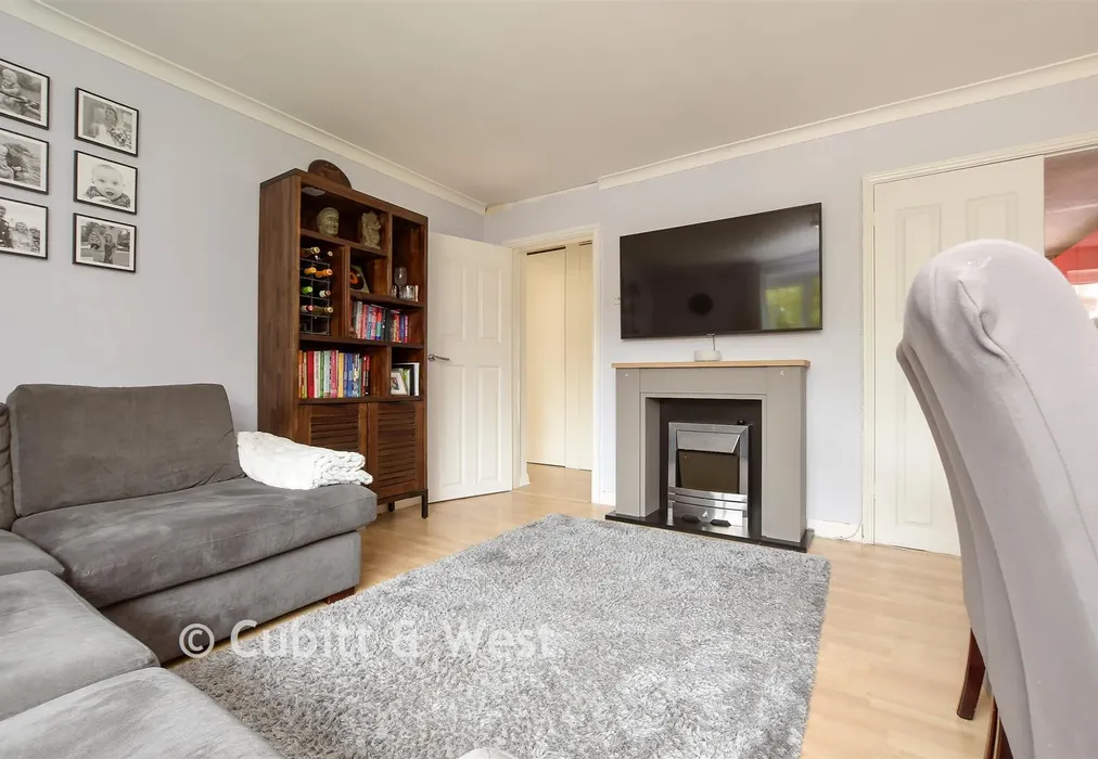 Lounge/Dining Room - Ridgeway Road, Redhill, Surrey - Wards of Kent