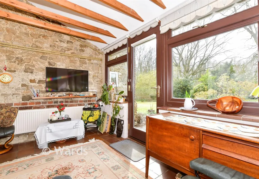 Kitchen/Dining Area - Seven Mile Lane, Mereworth, Maidstone, Kent - Wards of Kent