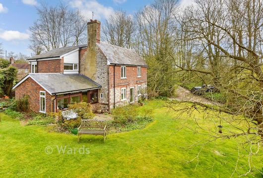 Seven Mile Lane, Mereworth, Maidstone, Kent - Wards of Kent