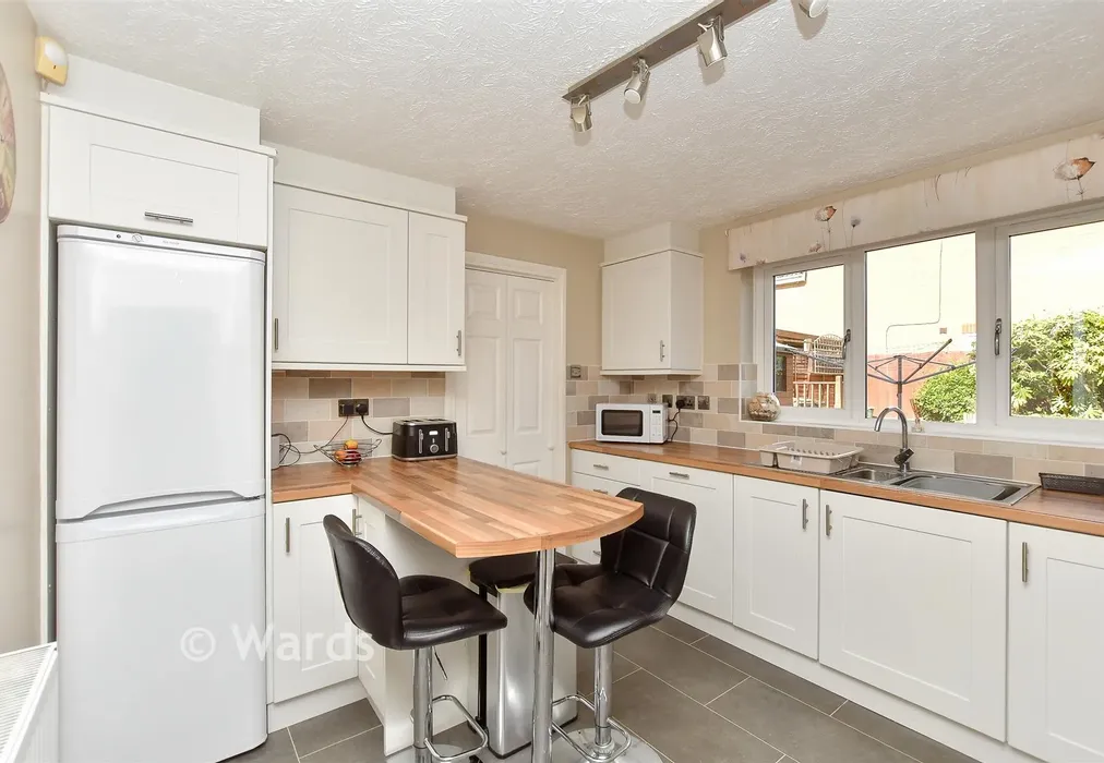 Kitchen/Breakfast Room - Sheringham Close, Allington, Maidstone, Kent - Wards of Kent