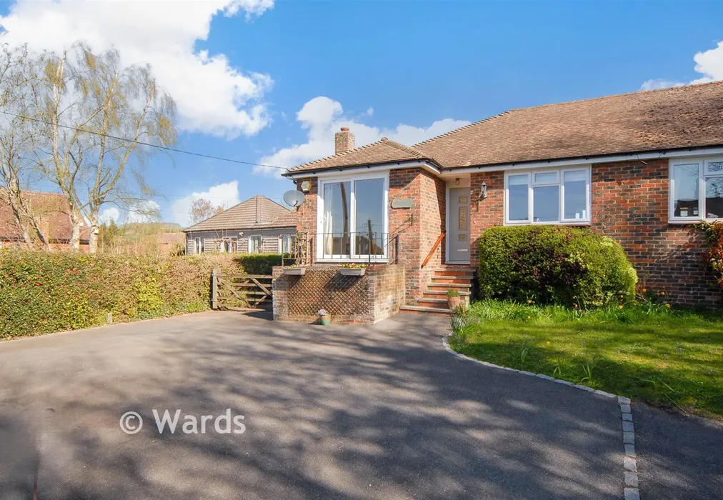 Front Elevation - Wheelers Lane, Linton, Maidstone, Kent - Wards of Kent