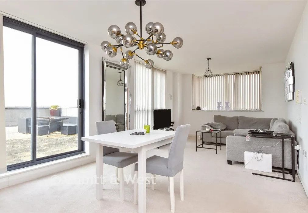Lounge/ Kitchen/ Diner - Suez Way, Saltdean, Brighton, East Sussex - Wards of Kent