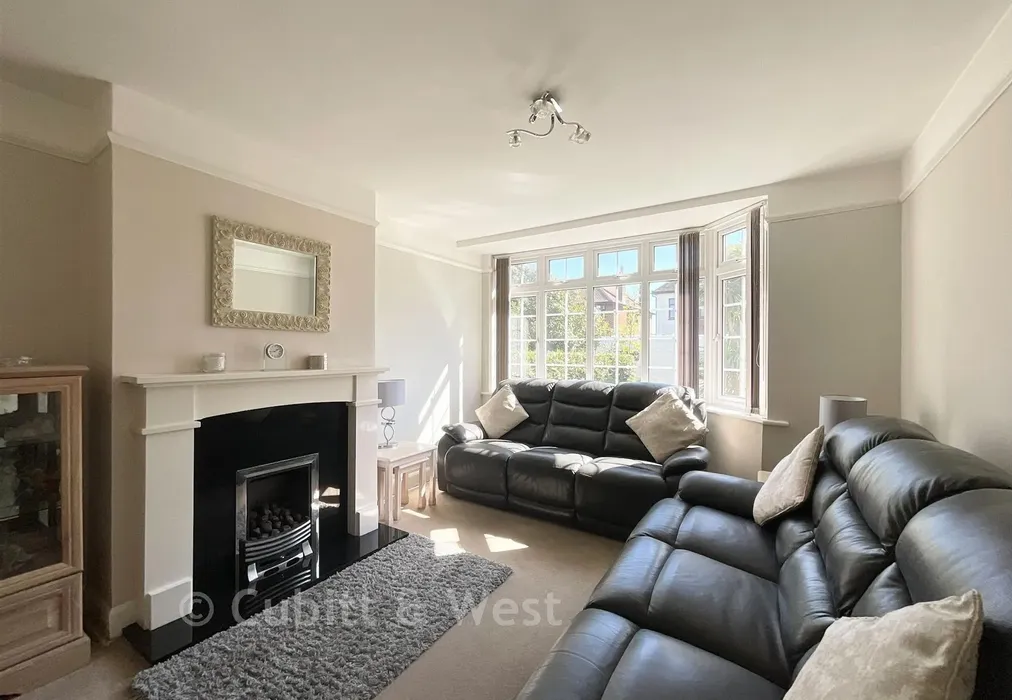 Lounge - Rose Walk, Goring-By-Sea, Worthing, West Sussex - Wards of Kent