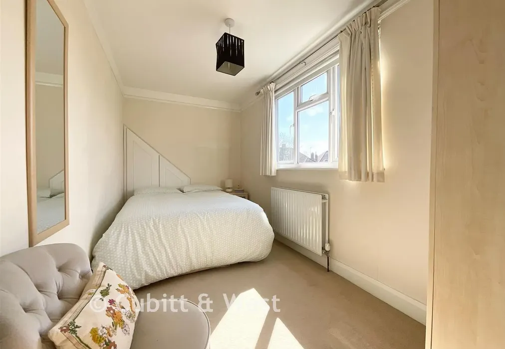Bedroom - Rose Walk, Goring-By-Sea, Worthing, West Sussex - Wards of Kent