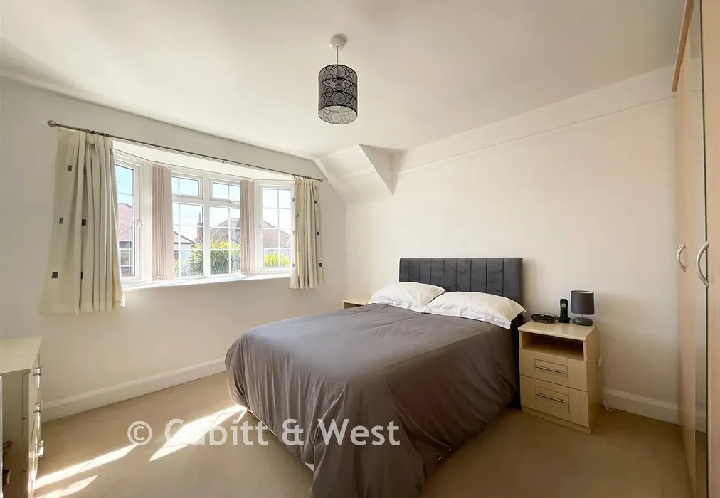 Bedroom - Rose Walk, Goring-By-Sea, Worthing, West Sussex - Wards of Kent