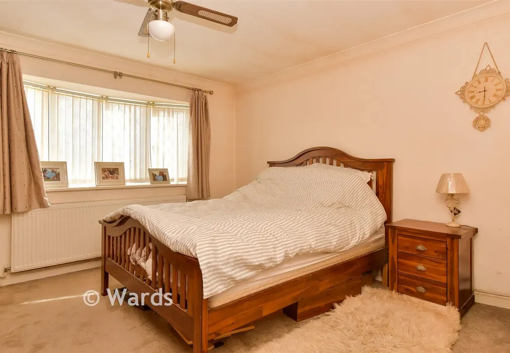 Bedroom 2 - London Road, West Kingsdown, Kent - Wards of Kent