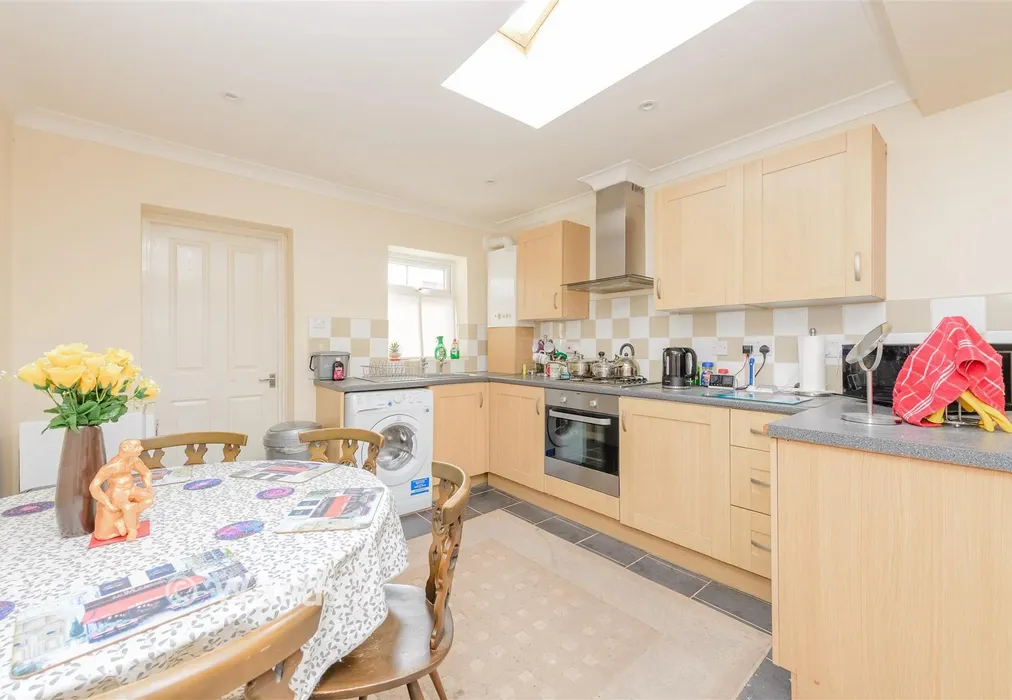 Kitchen/Diner - Mill Road, Gillingham, Kent - Wards of Kent