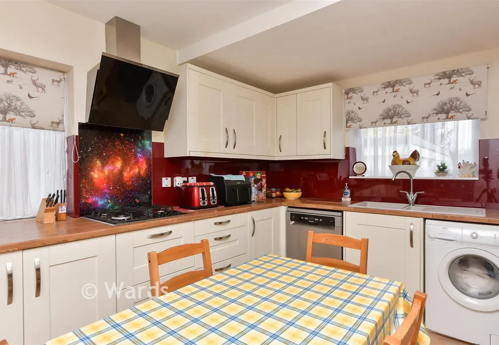 Kitchen/Diner - Lymington Road, Westgate-On-Sea, Kent - Wards of Kent