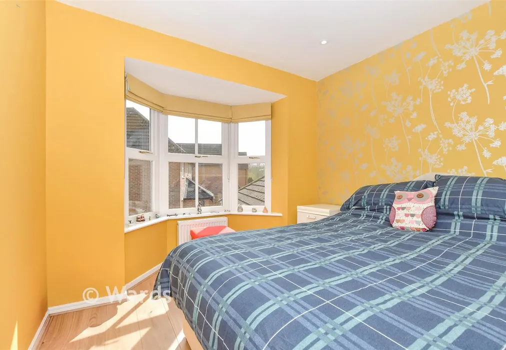 Bedroom 3 - Heather Bank, Paddock Wood, Tonbridge, Kent - Wards of Kent