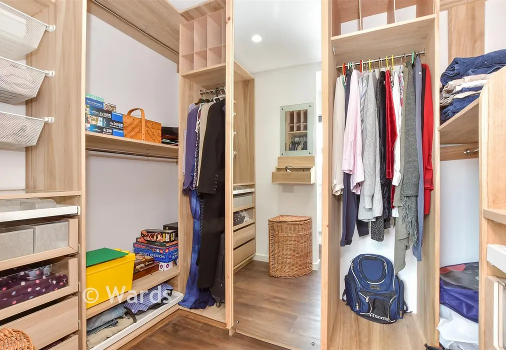 Walk-In Wardrobe - Heather Bank, Paddock Wood, Tonbridge, Kent - Wards of Kent