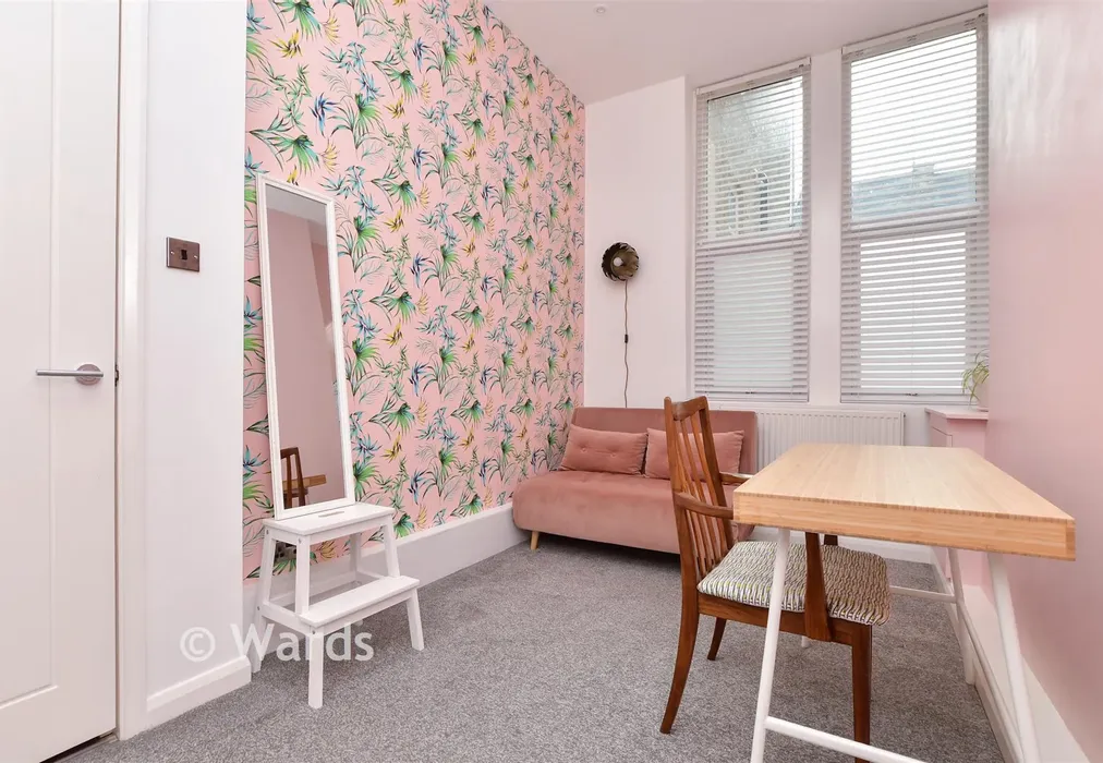 Bedroom 2 - Lewis Crescent, Cliftonville, Margate, Kent - Wards of Kent