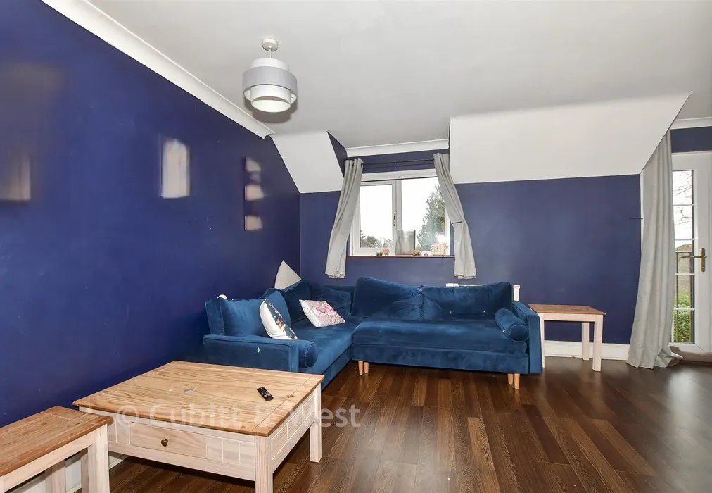 Lounge - Crowborough Hill, Crowborough, East Sussex - Wards of Kent