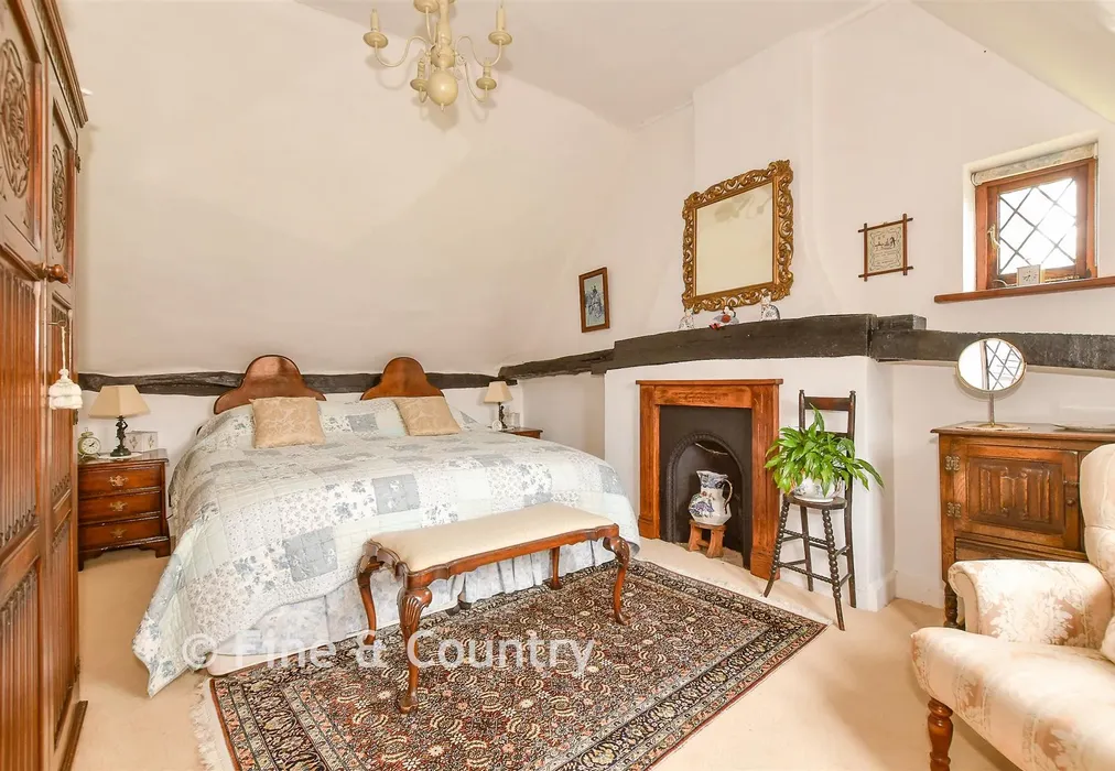 Bedroom 2 - Mystole Lane, Mystole, Canterbury, Kent - Wards of Kent
