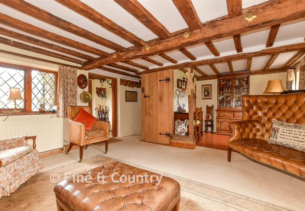 Sitting Room - Mystole Lane, Mystole, Canterbury, Kent - Wards of Kent