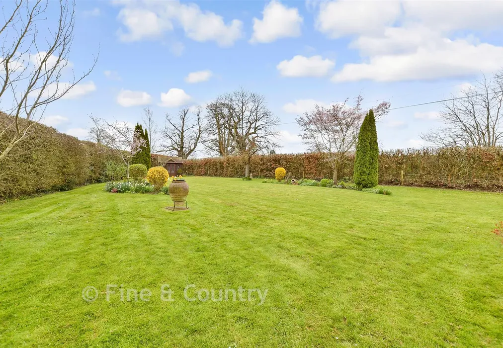 Rear Garden - Mystole Lane, Mystole, Canterbury, Kent - Wards of Kent