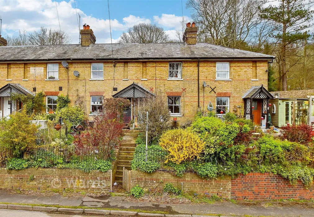 External (Brochure) - Wadhurst, East Sussex - Wards of Kent
