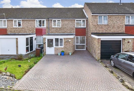 Roman Road, Snodland, Kent - Wards of Kent