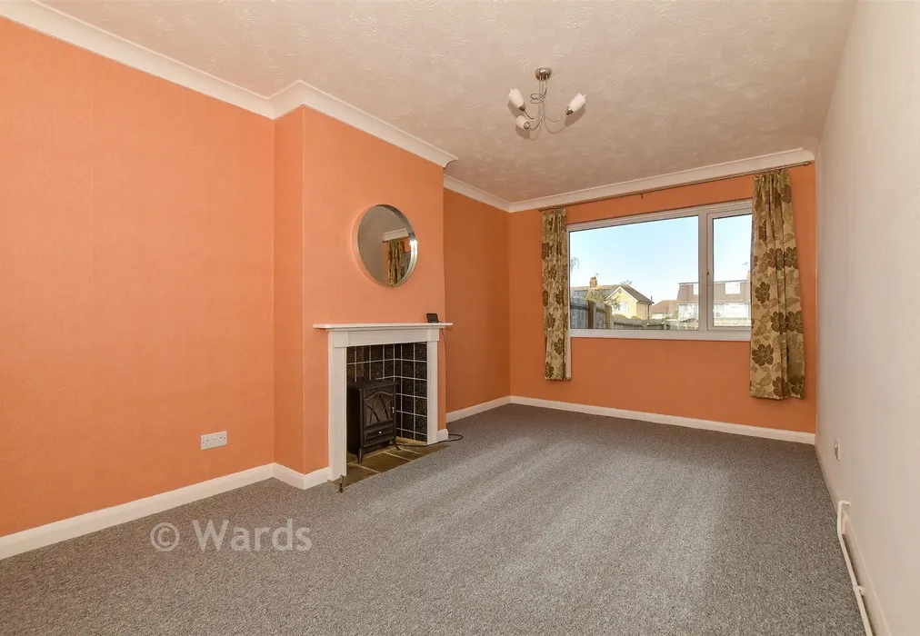 Lounge - Walmer Road, Whitstable, Kent - Wards of Kent
