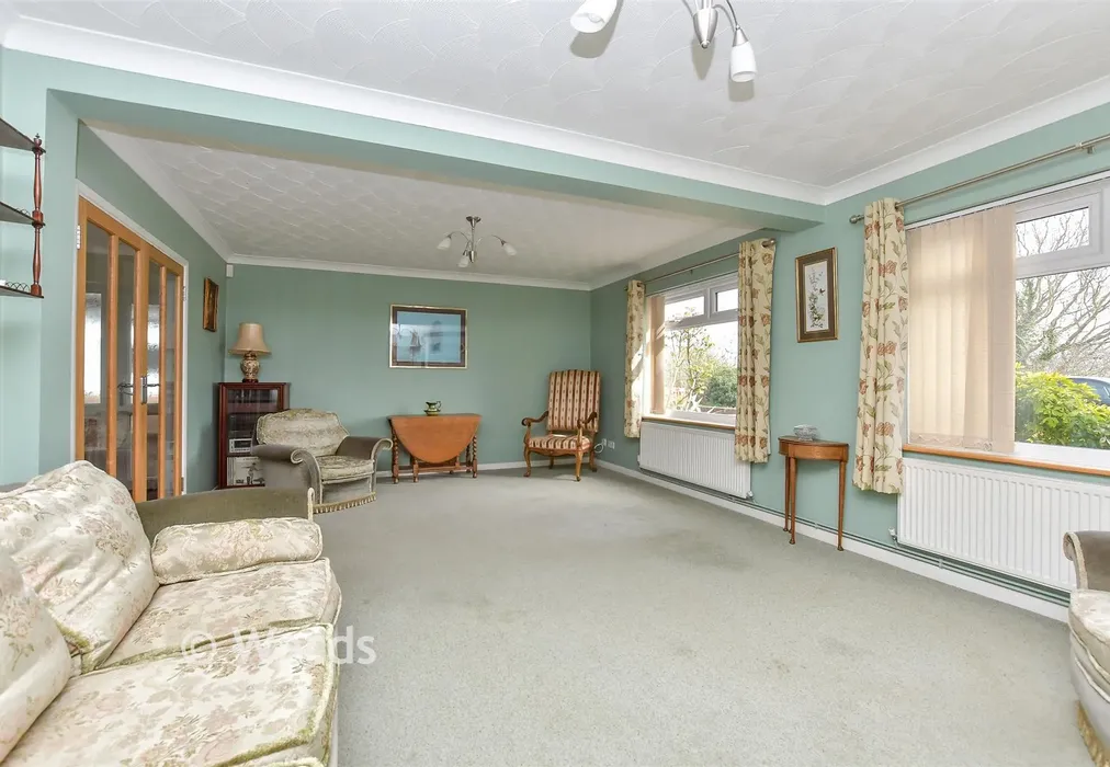 Lounge - Church Road, Oare, Faversham, Kent - Wards of Kent