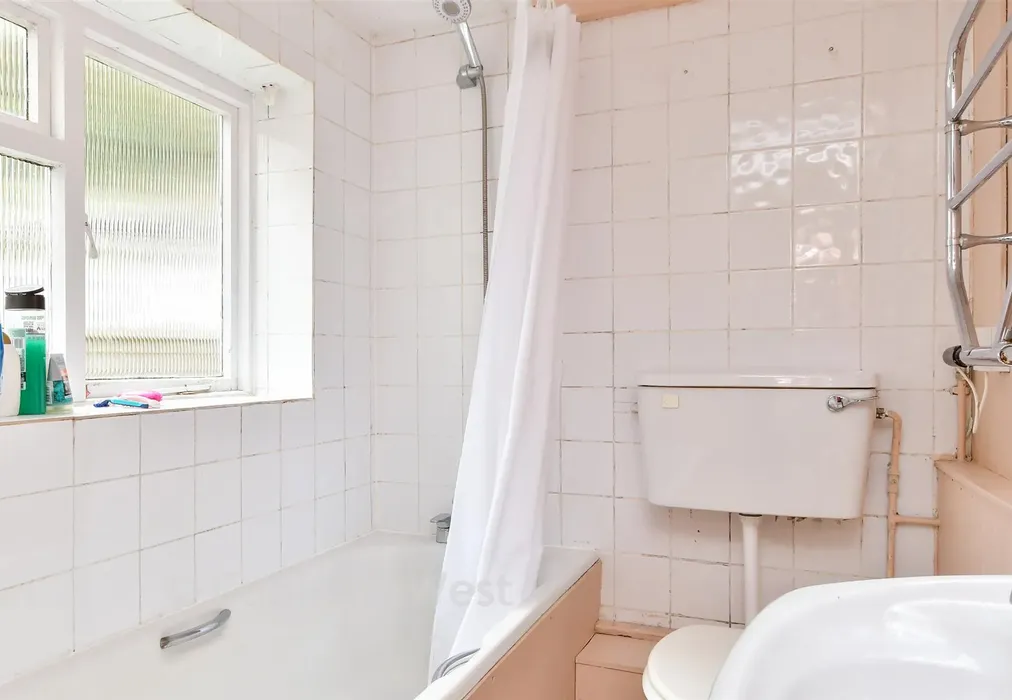 Lounge - New Road, Lewes, East Sussex - Wards of Kent