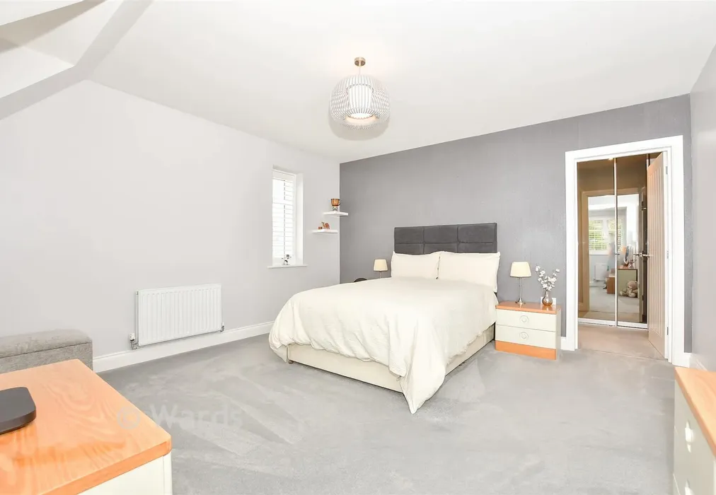 Bedroom 2 - Vicarage Fields, Linton, Maidstone, Kent - Wards of Kent