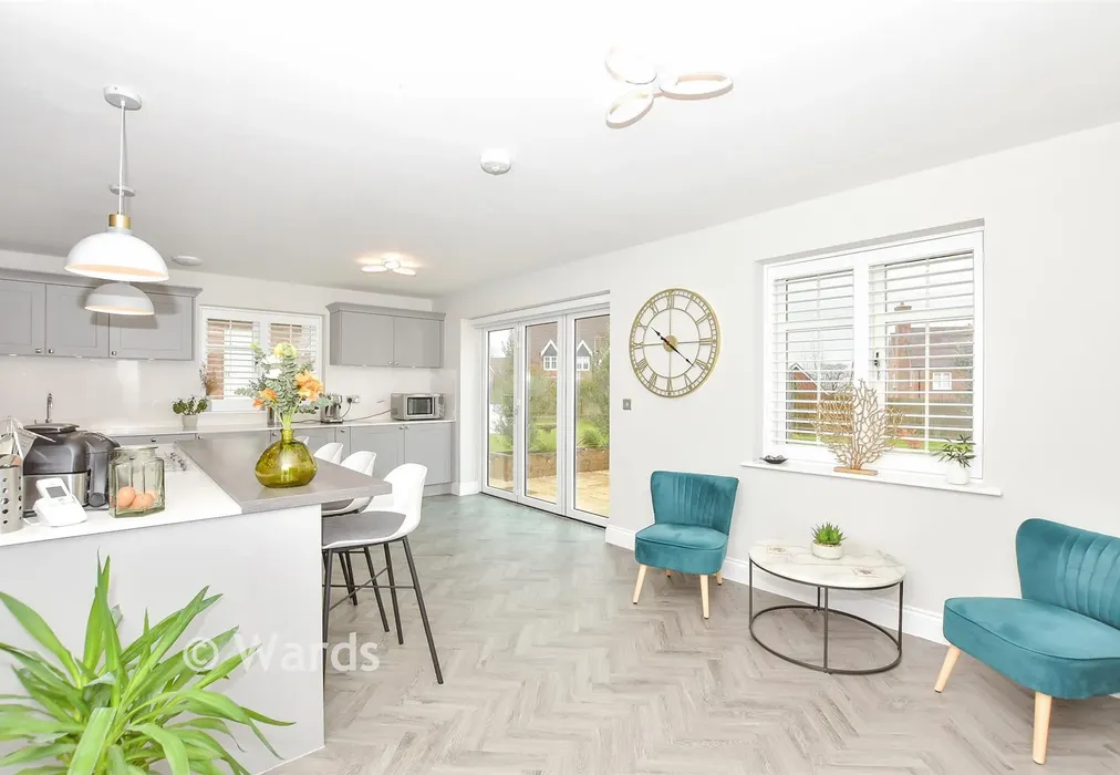 Kitchen/Breakfast Room - Vicarage Fields, Linton, Maidstone, Kent - Wards of Kent