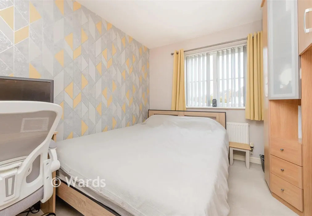 Bedroom 1 - Guinness Drive, Wainscott, Rochester, Kent - Wards of Kent