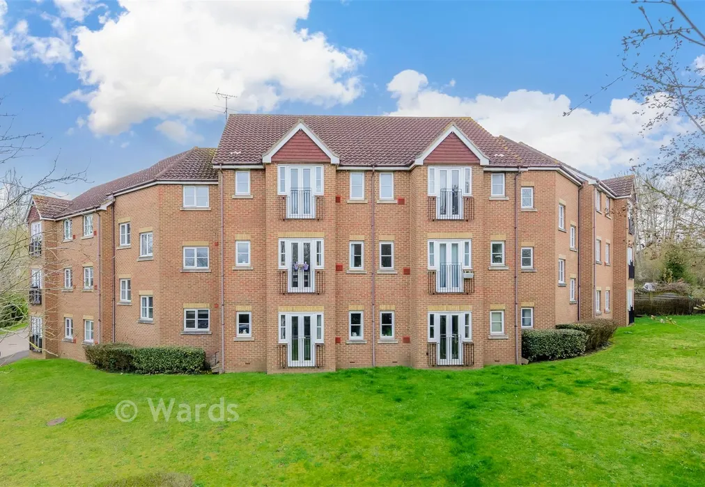 External (Web) - Guinness Drive, Wainscott, Rochester, Kent - Wards of Kent