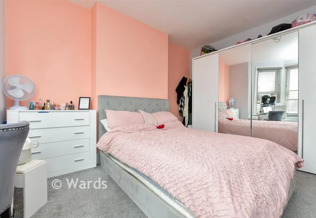 Bedroom 1 - Connaught Road, Margate, Kent - Wards of Kent