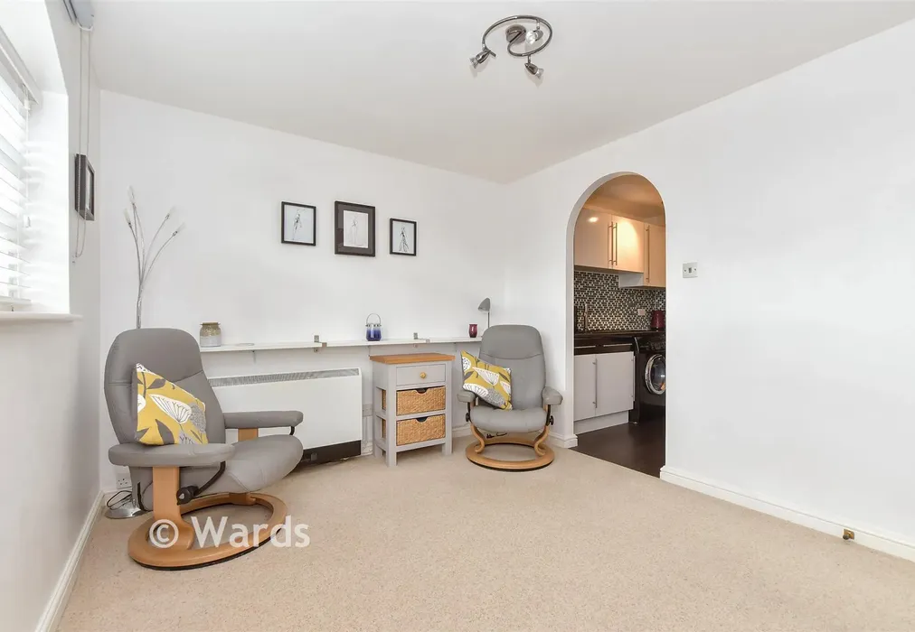 Lounge - Swan Street, West Malling, Kent - Wards of Kent