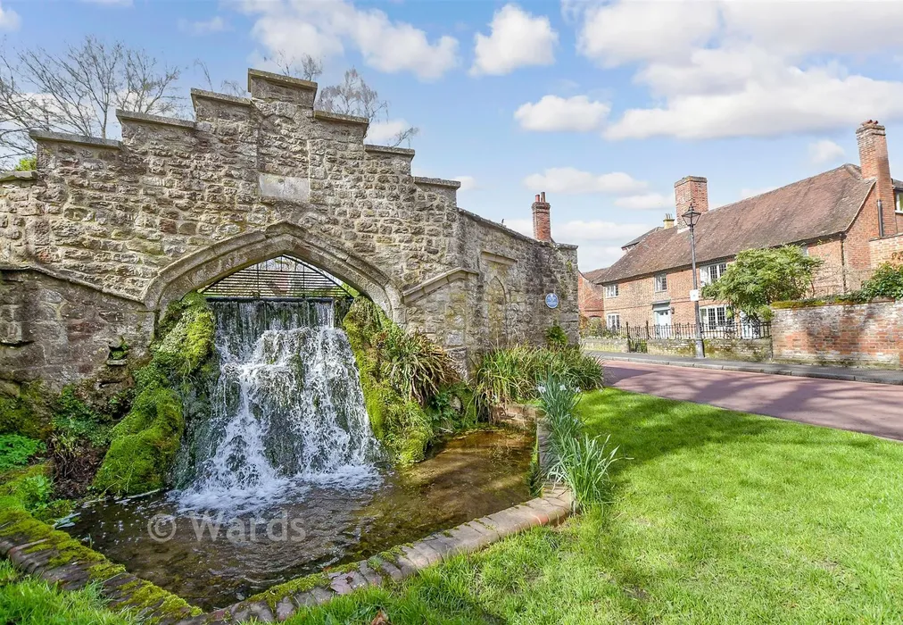 Surrounding Area - Swan Street, West Malling, Kent - Wards of Kent