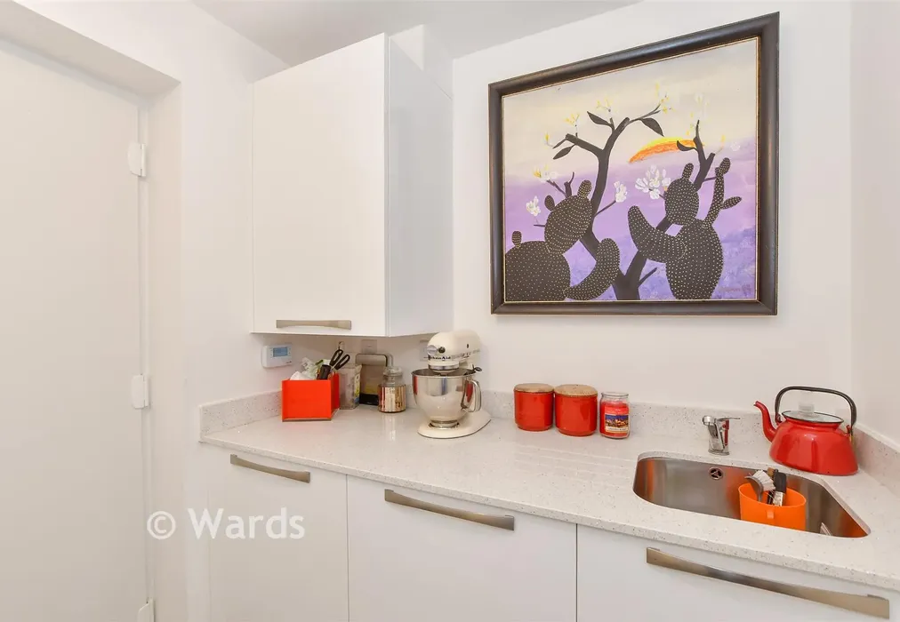 Utility - Merlyn Drive, Kings Hill, West Malling, Kent - Wards of Kent