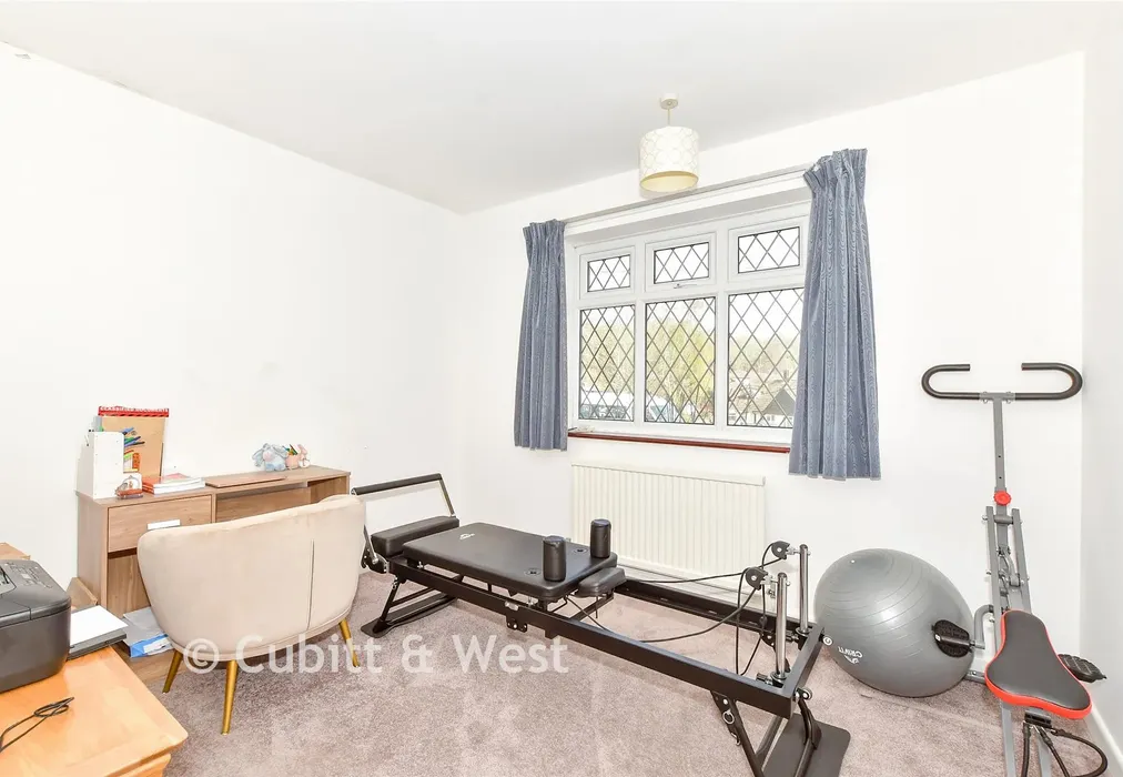 Bedroom 2 - Scratchface Lane, Havant, Hampshire - Wards of Kent