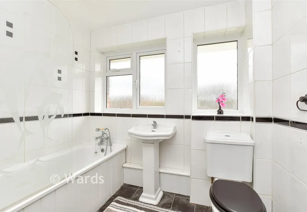 Bathroom - Bradley Drive, Sittingbourne, Kent - Wards of Kent