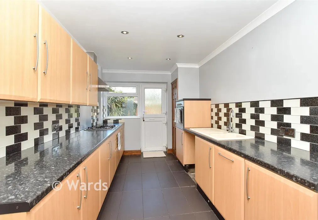 Kitchen - Bradley Drive, Sittingbourne, Kent - Wards of Kent
