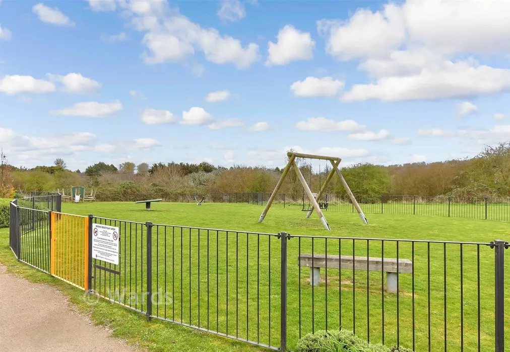 Surrounding Area - Butchers Green, Rainham, Gillingham, Kent - Wards of Kent