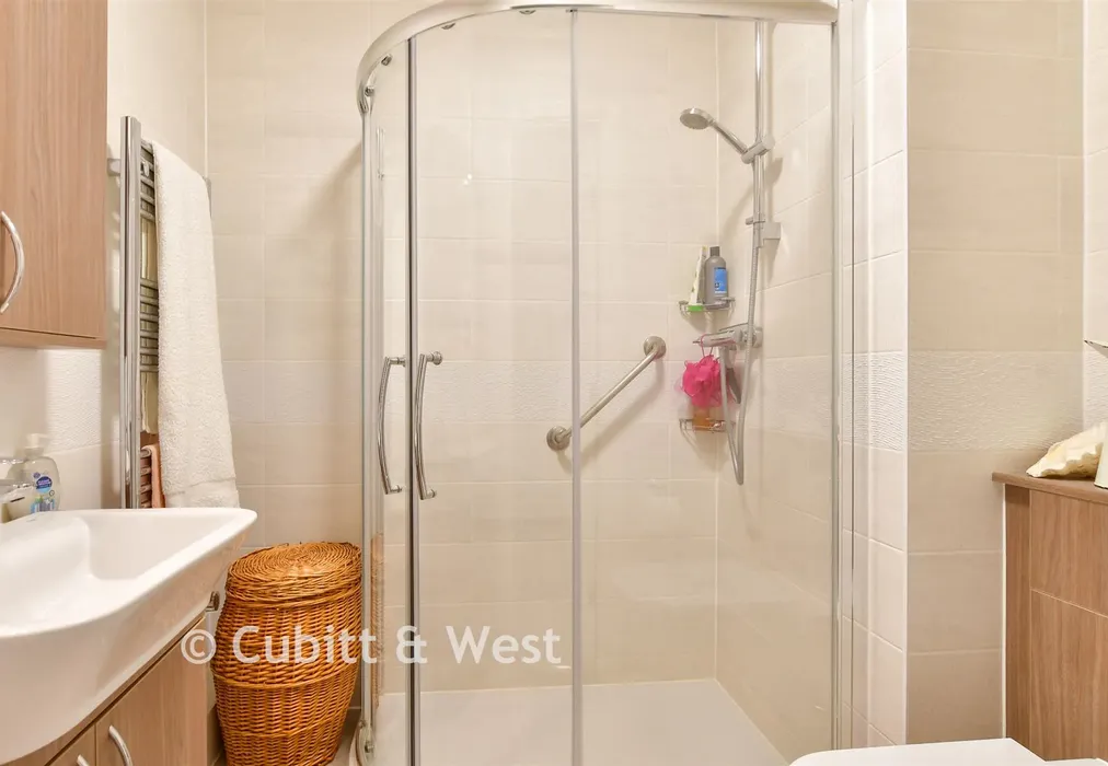 Shower Room - Rowe Avenue, Peacehaven, East Sussex - Wards of Kent