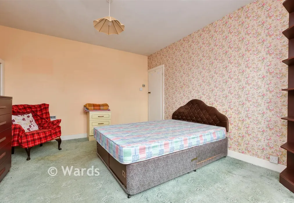Bedroom 1 - Waverley Road, Margate, Kent - Wards of Kent